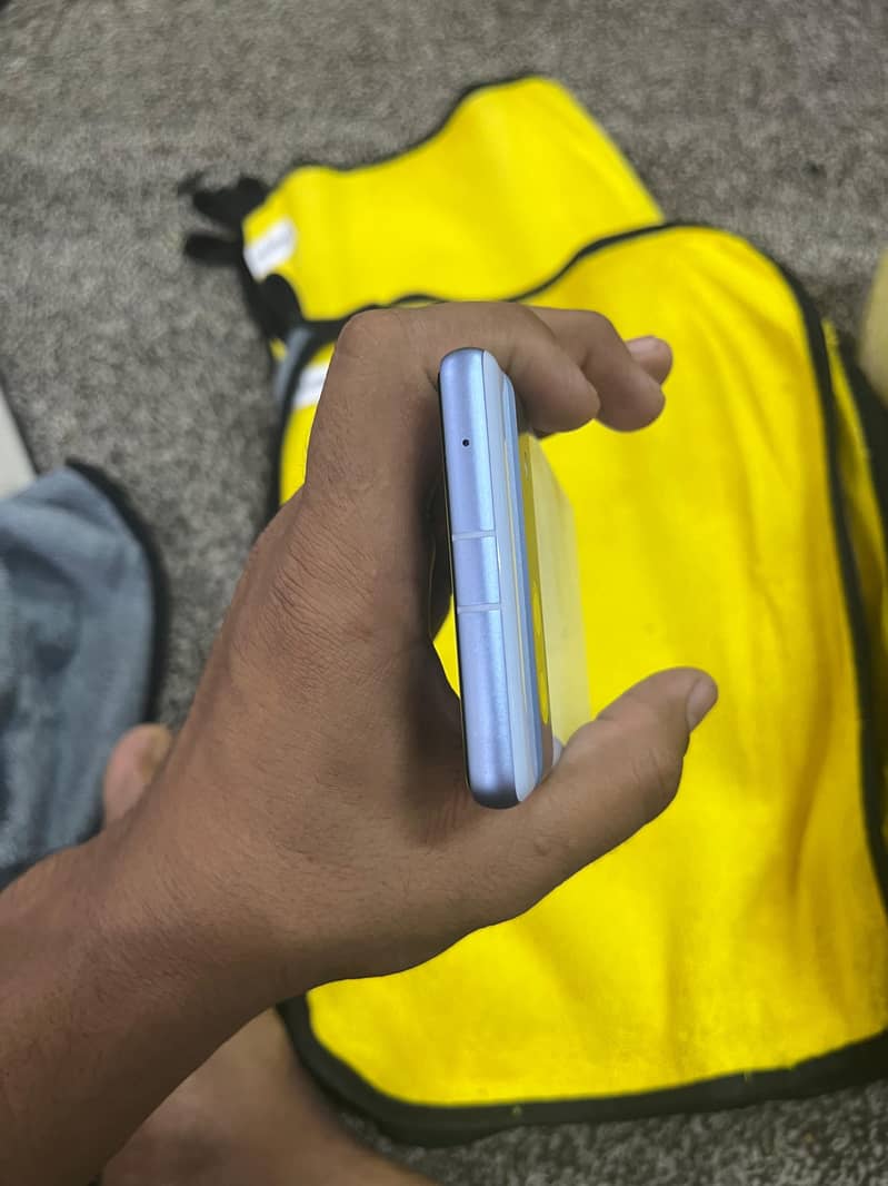 google pixel 7a 5