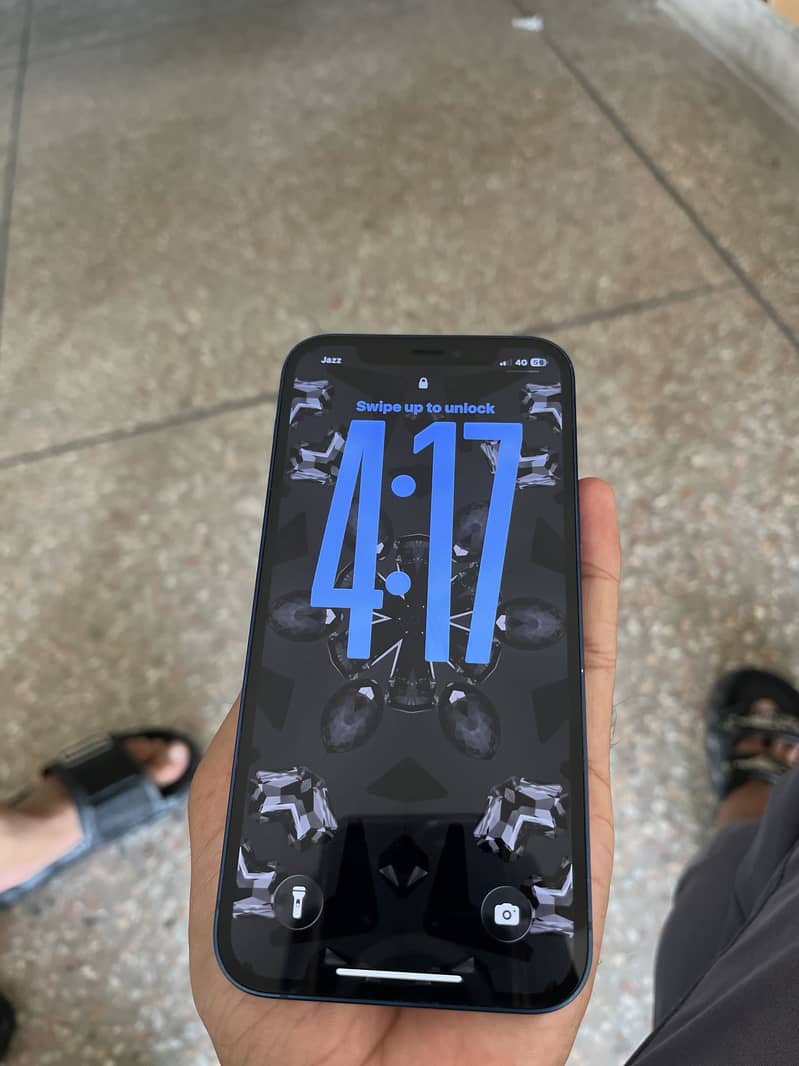 iPhone 12 1