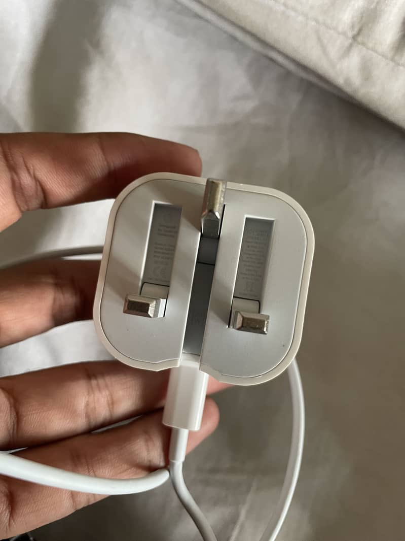 iPhone 12 9