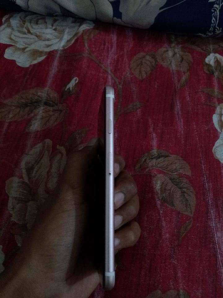Iphone 7 4