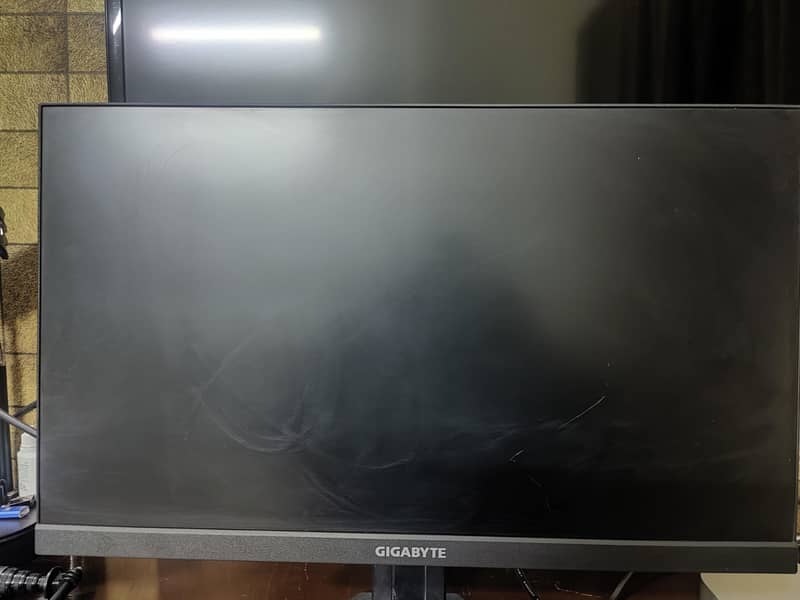Gigabyte g24f 3