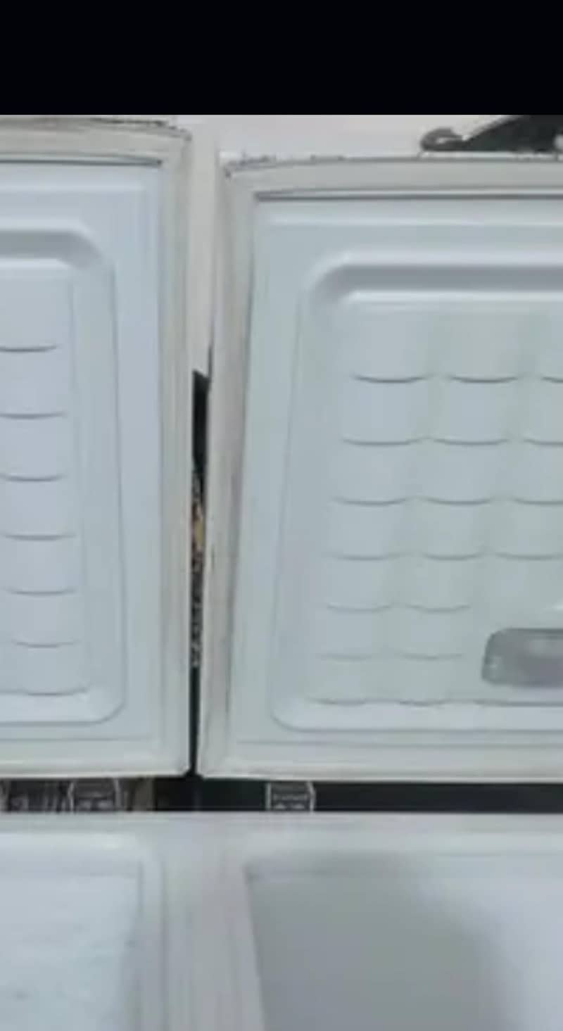 D freezer 0