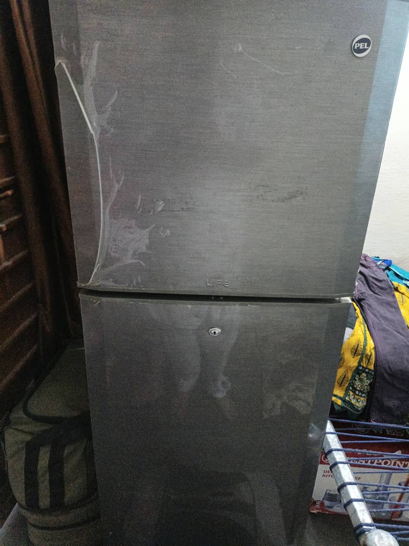 refrigerator 0