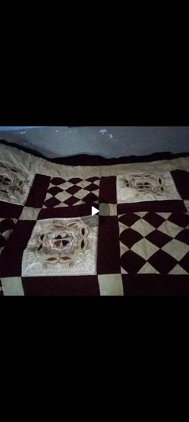 bed sheet 0