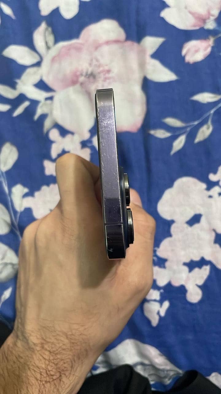 Iphone 14 pro max 2