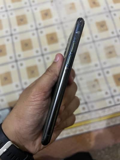 I phone 11 pro