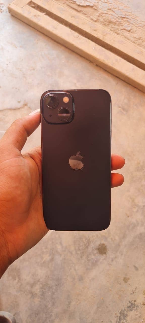 Iphone 13 4