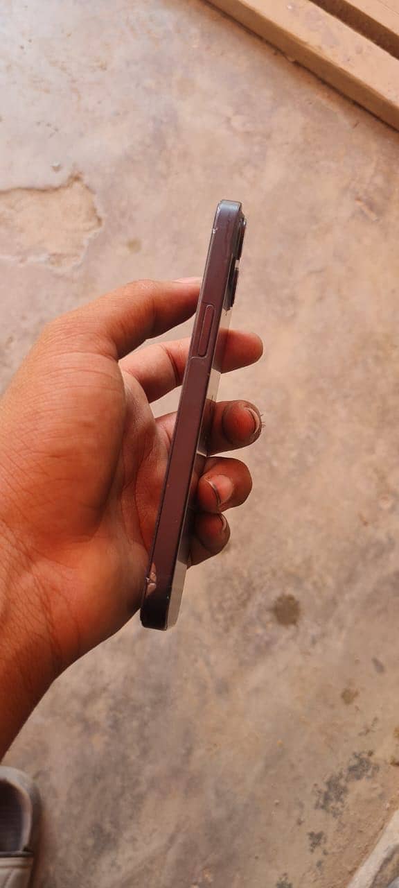 Iphone 13 10