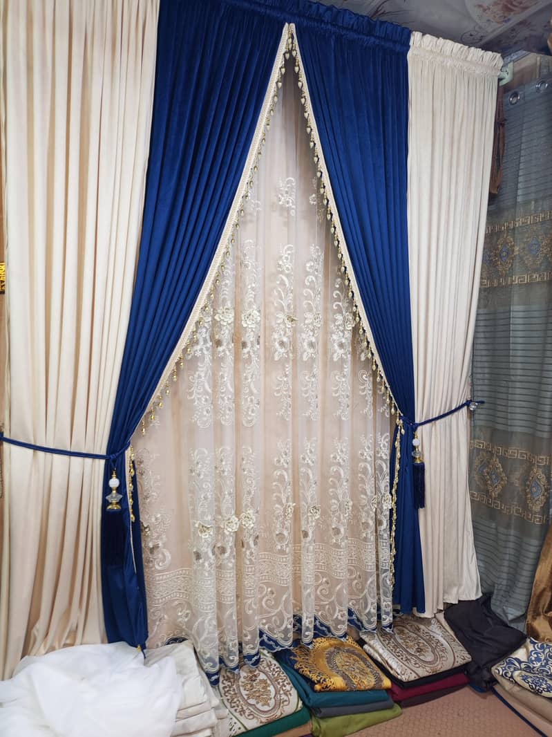 curtains 0