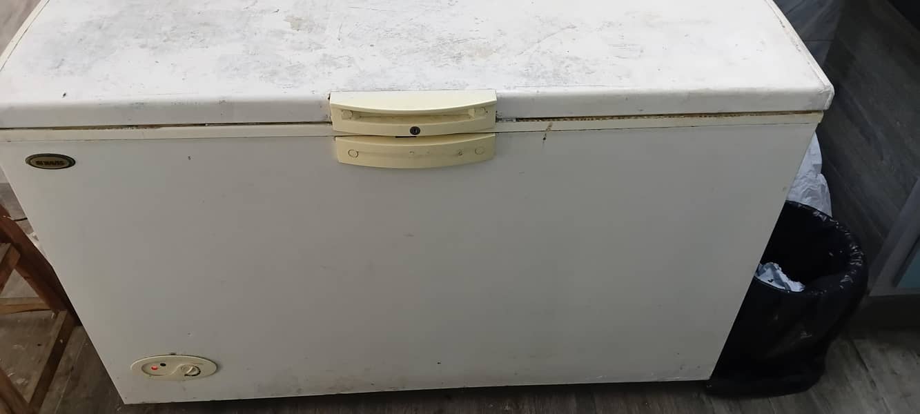 Waves Deep freezer 5