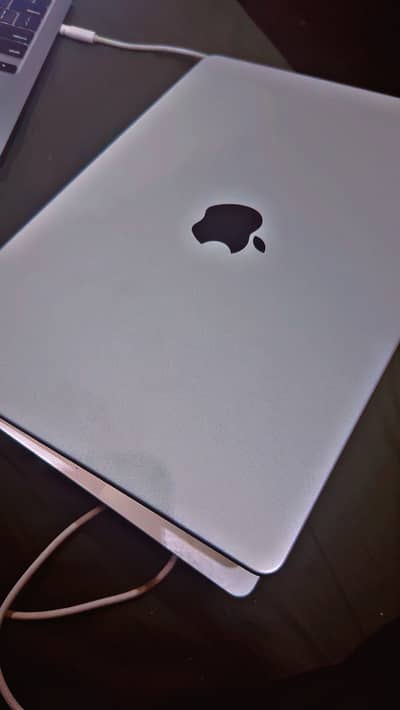 Apple Macbook M1 pro 14inch