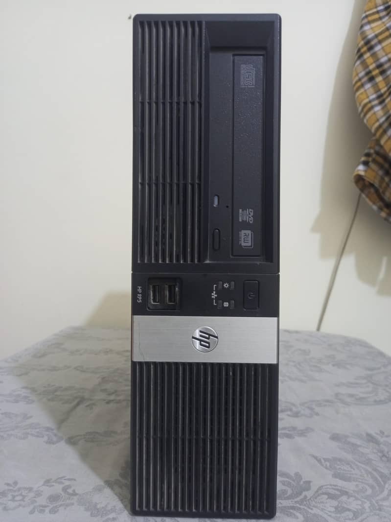 hp desktop cpu  complete computer setup with wires 0