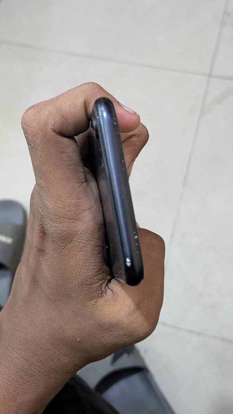 IPHONE SE 2020 2
