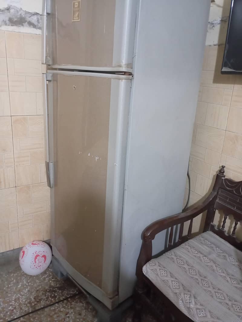 fridge 0