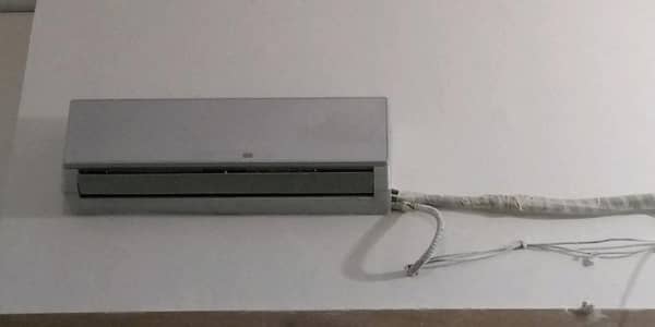 gree non inverter 1 ton Ac