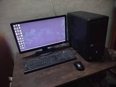Intel Core i7_4790 cpu @3.80ghz 6 month used ideal for best gaming