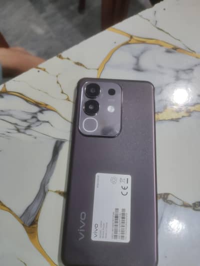 vivo y29