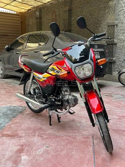 registration swabi 10 by 10 no machenical work one hand used 4500 km d