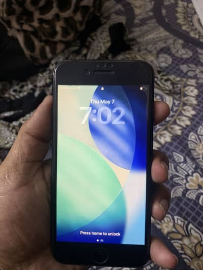 Iphone se 2020 128gb pta approved