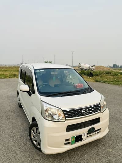 Daihatsu Move 2015