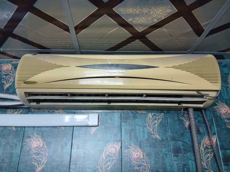 1.5 ton Split Ac (Waves) 0