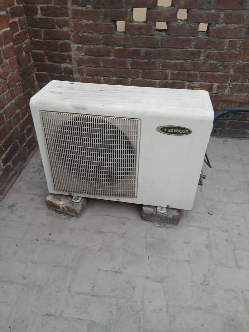1.5 ton Split Ac (Waves) 2
