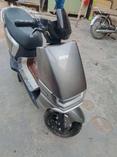 Revoo A12 90KM milage