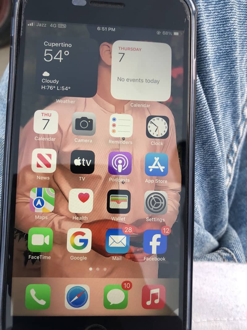 iPhone 8 Plus 1