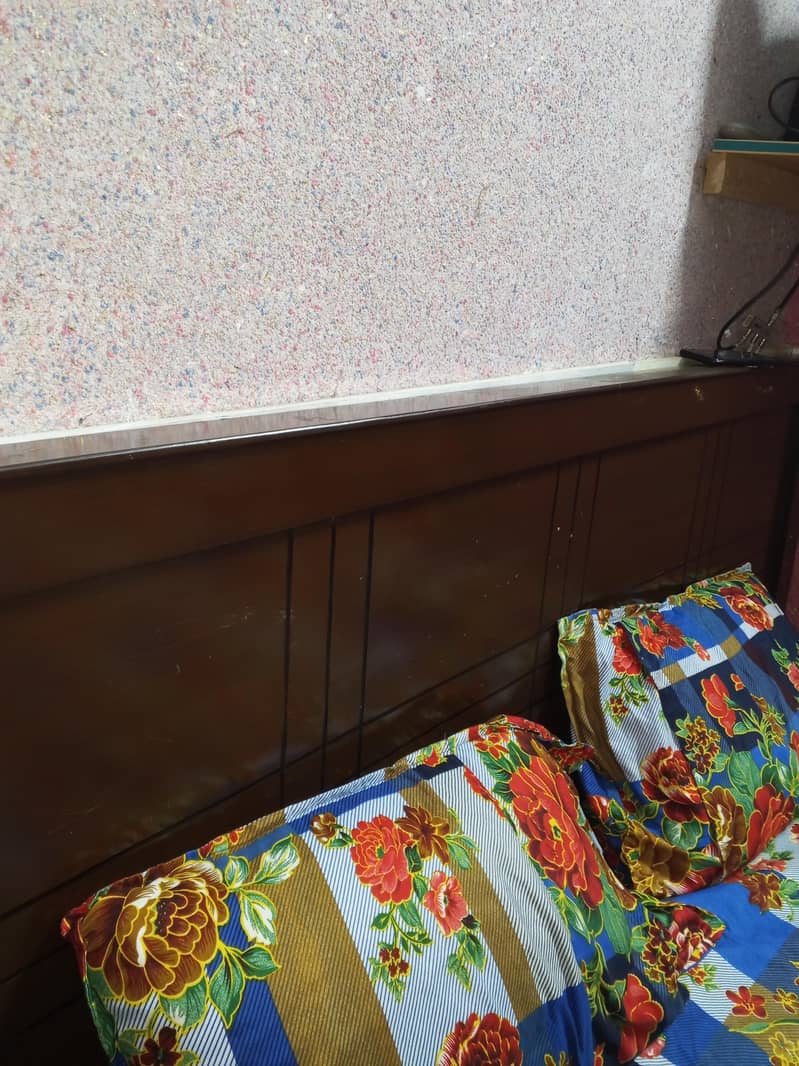 selling bed 1