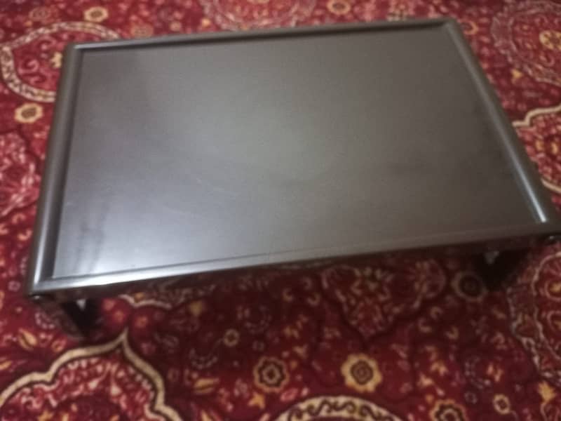 LAP DESK 2