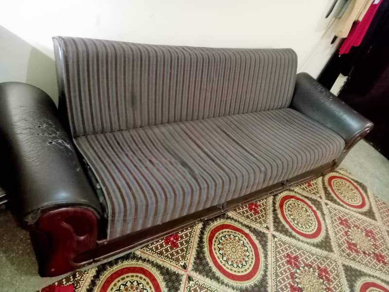 Sofa combed 8