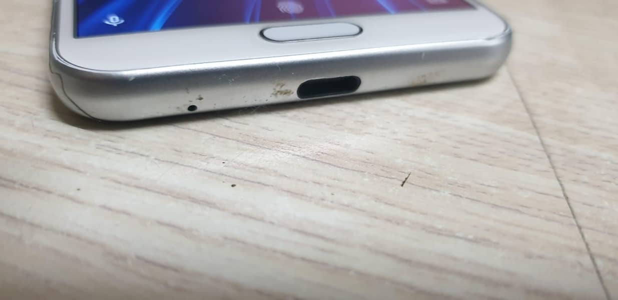 aquos sharp 3