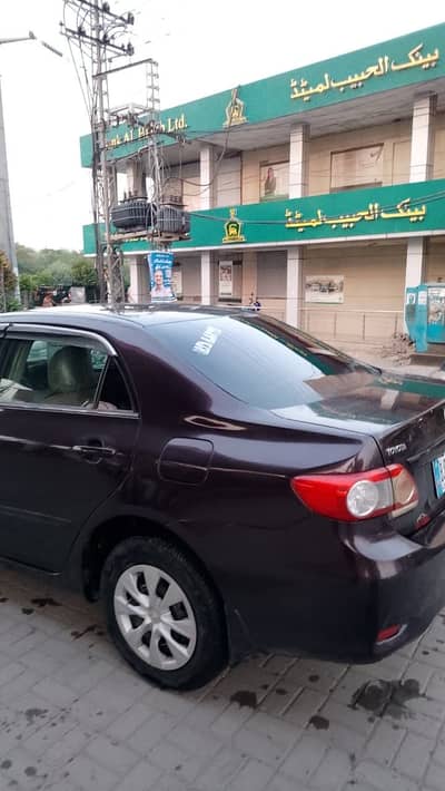 corolla gli 2012 model