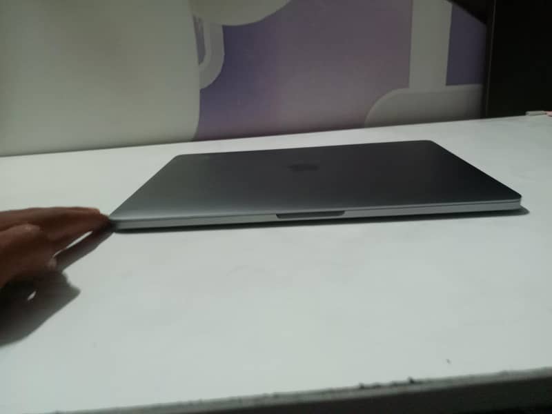 Mac Book Pro 2017 5