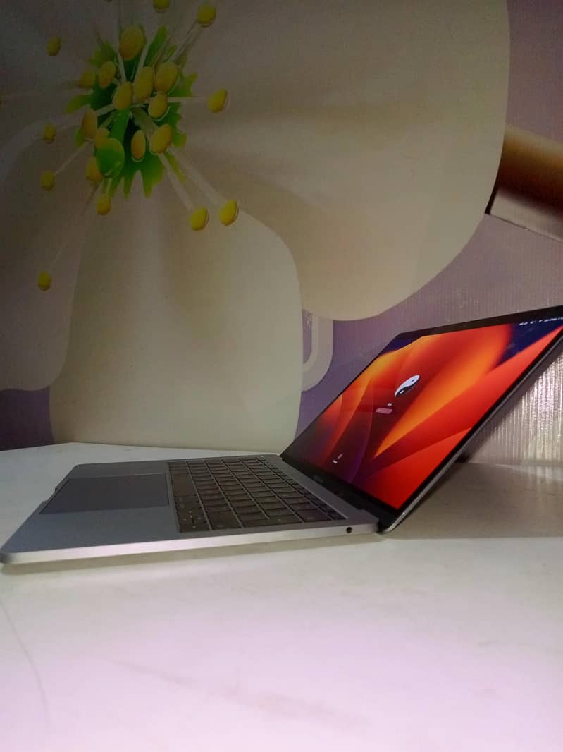 Mac Book Pro 2017 7