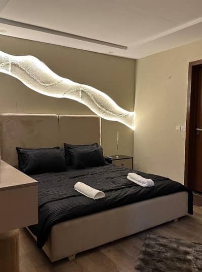 Daily basis and weekly basis, One bedrooms fully furnished luxury apartments available for rent Gulberg greens Islamabad