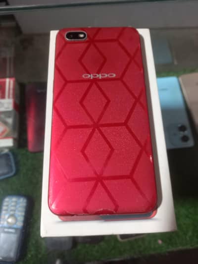 Oppo A1k with box.