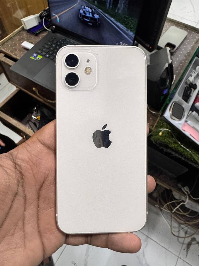 Apple iPhone 14 0