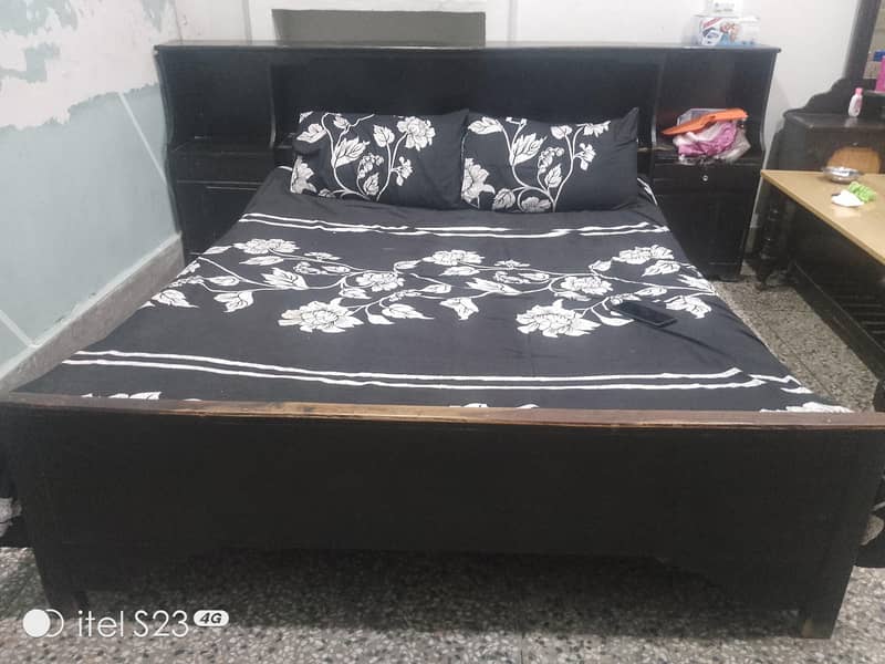 double bed with side draw 0