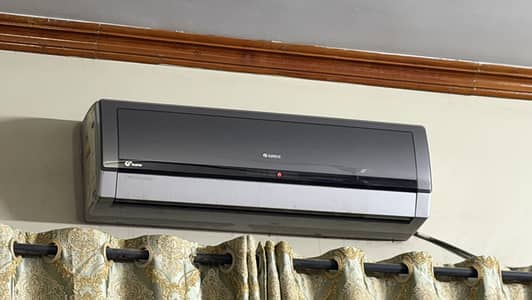 Gree inveter ac  1.5 ton sale in karachi