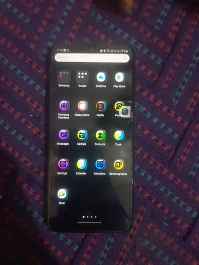 Samsung galaxy a02s 4 gb ram 64 gb room