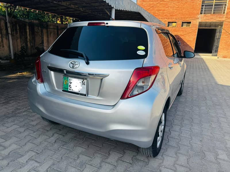 vitz 2012 7