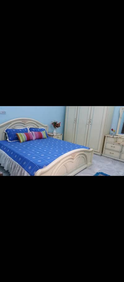 pure sheesham furniture set.