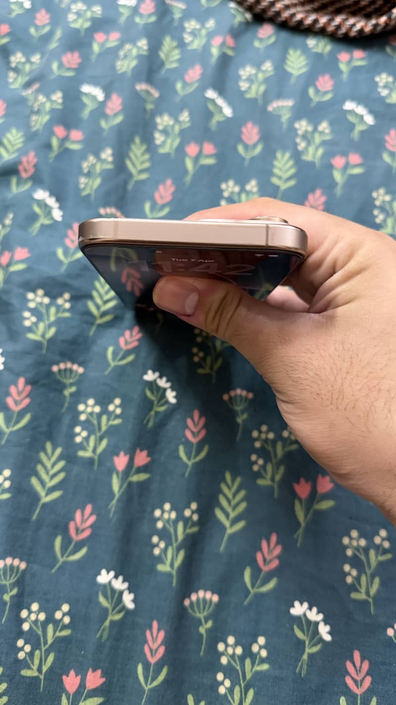 Iphone 16 pro max 2
