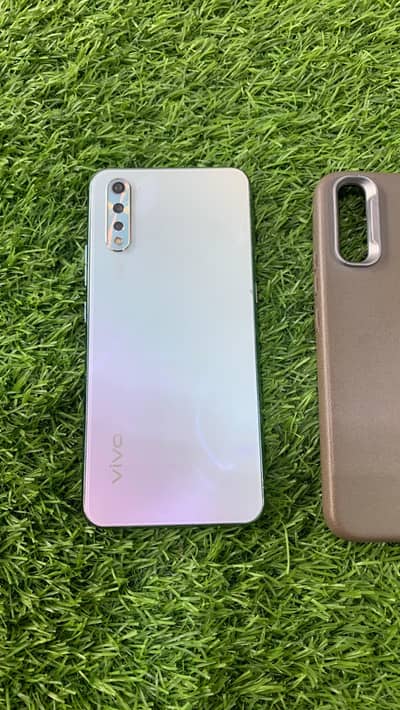Vivo s1 4/128 PTA approved good condition and Betry timing for sale