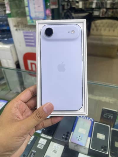 17 Air 256gb Non pta complete Box