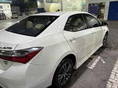 Toyota Altis Grande 2018