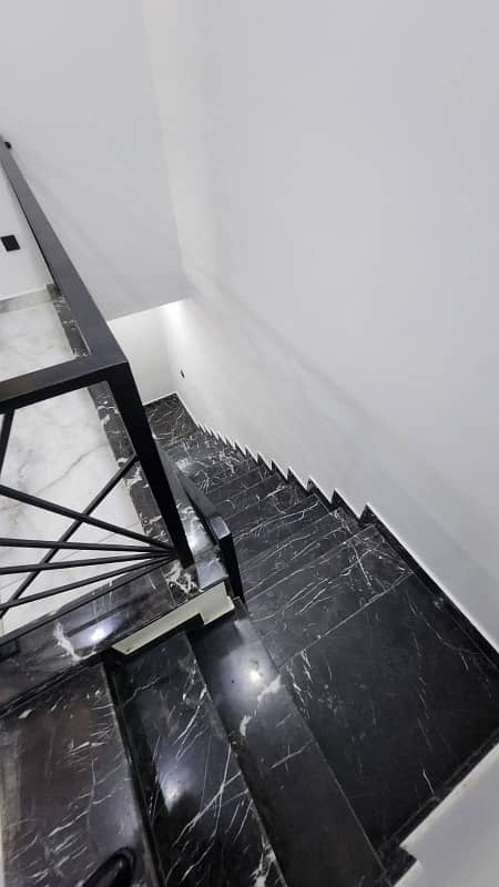 PORTION DUPLEX FOR RENT 12