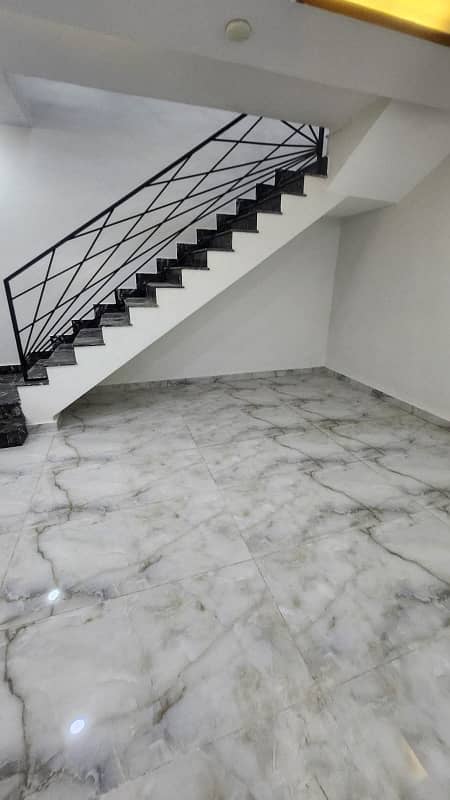 PORTION DUPLEX FOR RENT 20