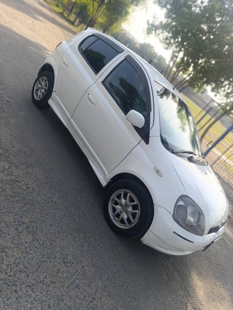 vitz 1999/2014 0